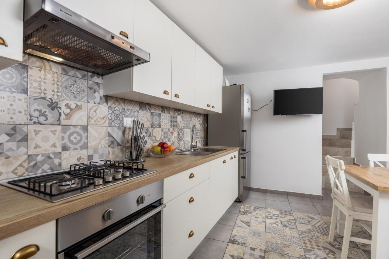 Mediterranean House Markoc New Renovated! เบลี ภายนอก รูปภาพ