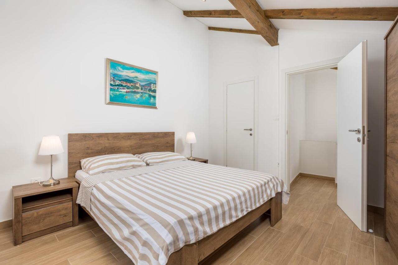 Mediterranean House Markoc New Renovated! เบลี ภายนอก รูปภาพ